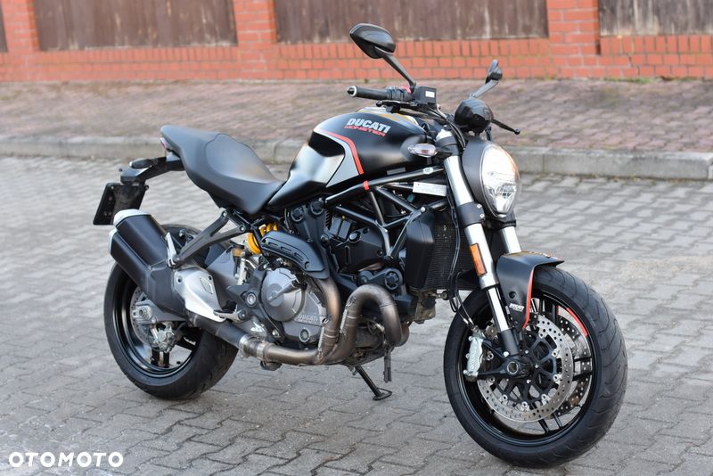 Ducati Monster - 3