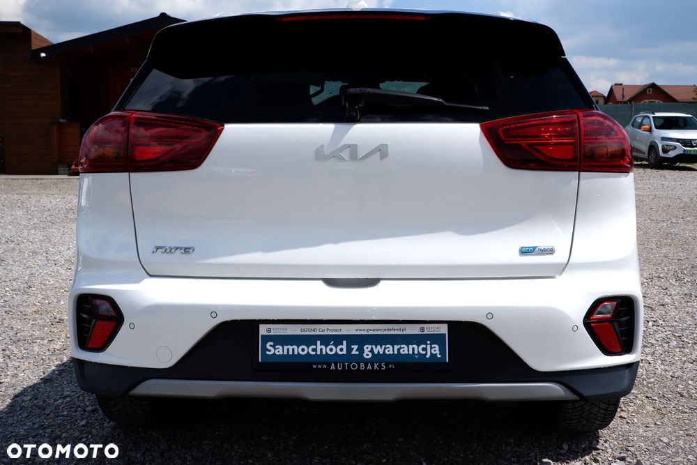 Kia Niro 1.6 GDI Hybrid L Business Line - 32
