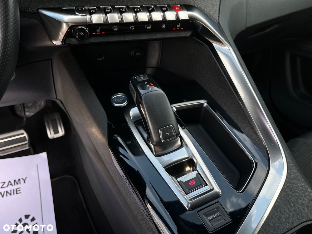 Peugeot 3008 - 12