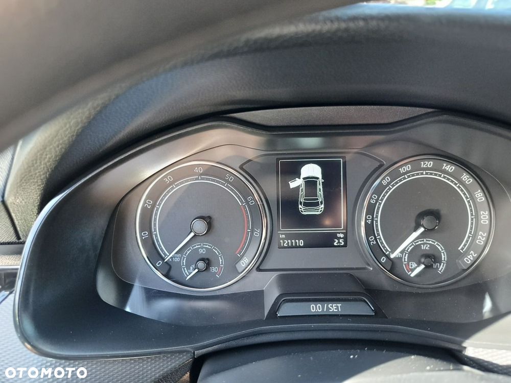 Skoda Kamiq 1.0 TSI Active - 8