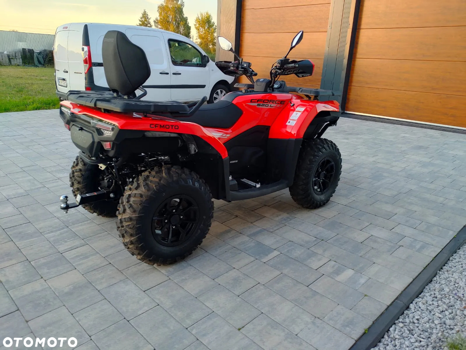 CFMoto CForce - 24