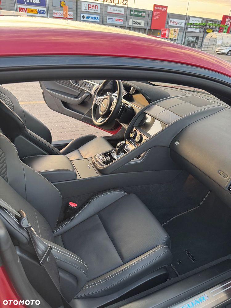 Jaguar F-Type 2.0 Turbo R-Dynamic Black - 25