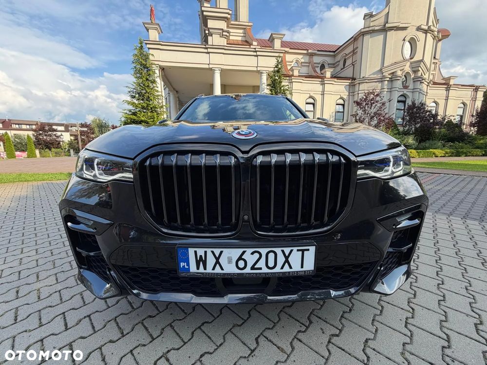 BMW X7 xDrive40d mHEV - 18