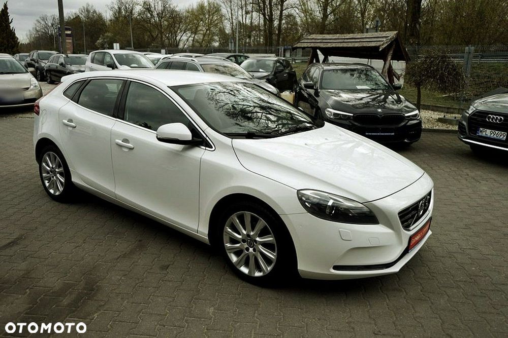 Volvo V40 - 8