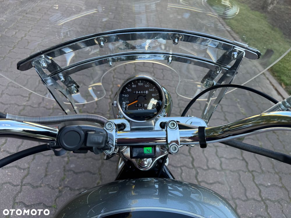 Suzuki Intruder - 19