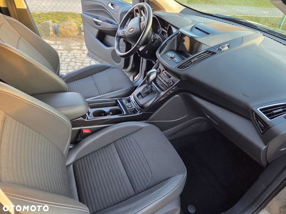 Ford Kuga 2.0 TDCi 4WD Titanium - 14