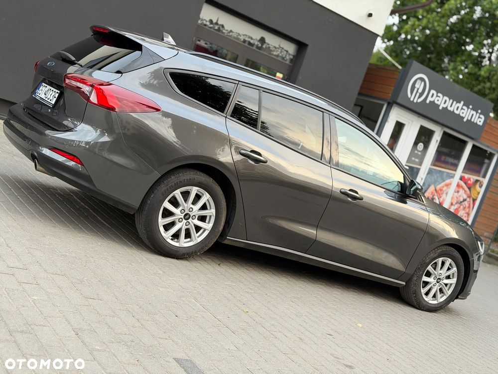 Ford Focus 1.5 EcoBlue SCR Titanium - 14