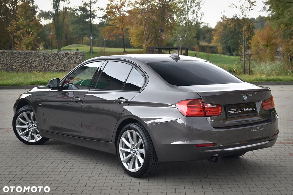 BMW Seria 3 316i Modern Line - 17