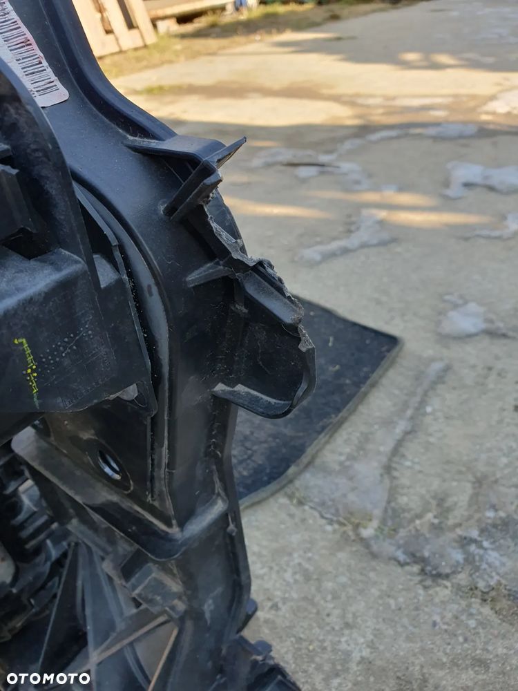 RENAULT CLIO V PAS PRZEDNI - 5