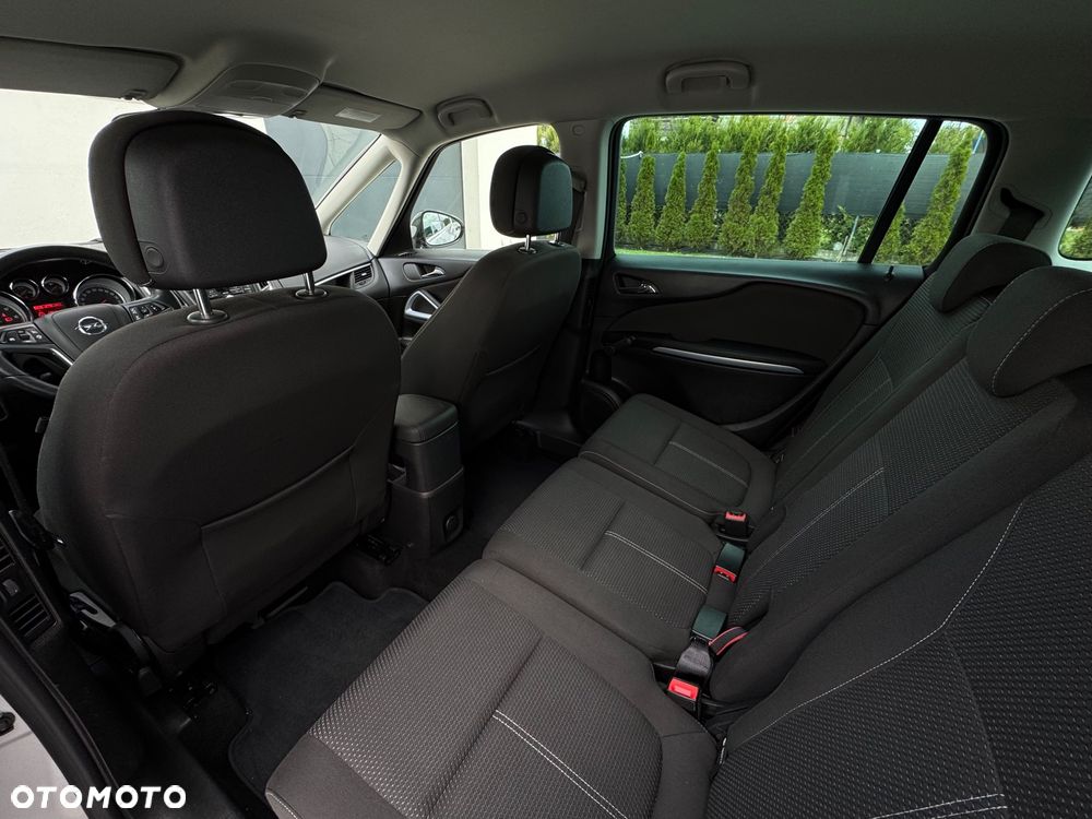 Opel Zafira Tourer 2.0 CDTI Sport - 34