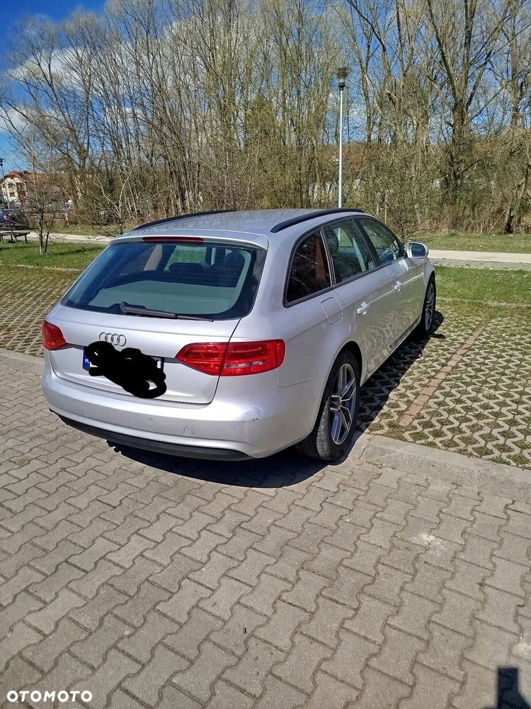 Audi A4 Avant - 6
