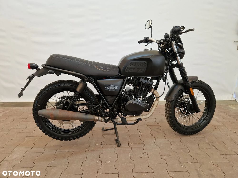 Brixton Felsberg - 9