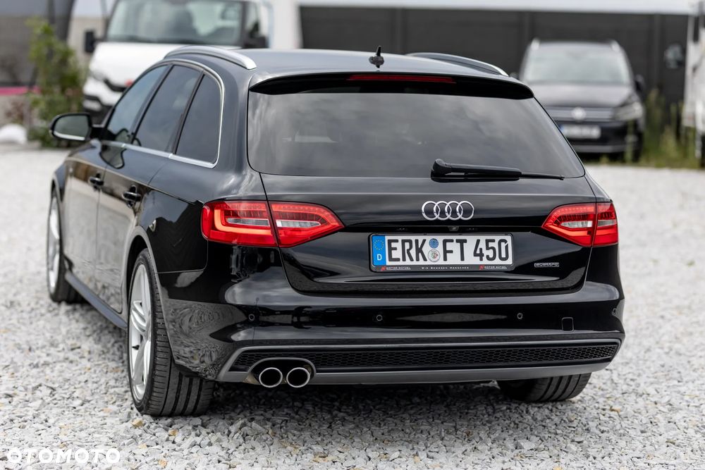Audi A4 Avant 2.0 TDI DPF clean diesel quattro S tronic S line Sportpaket - 7