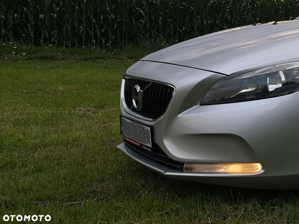 Volvo V40 D2 Kinetic - 6