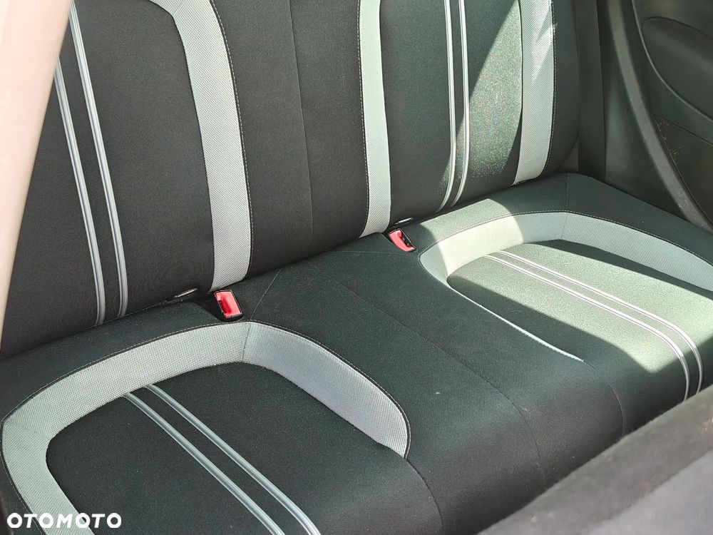 Fiat Grande Punto 1.4 8V Racing - 8