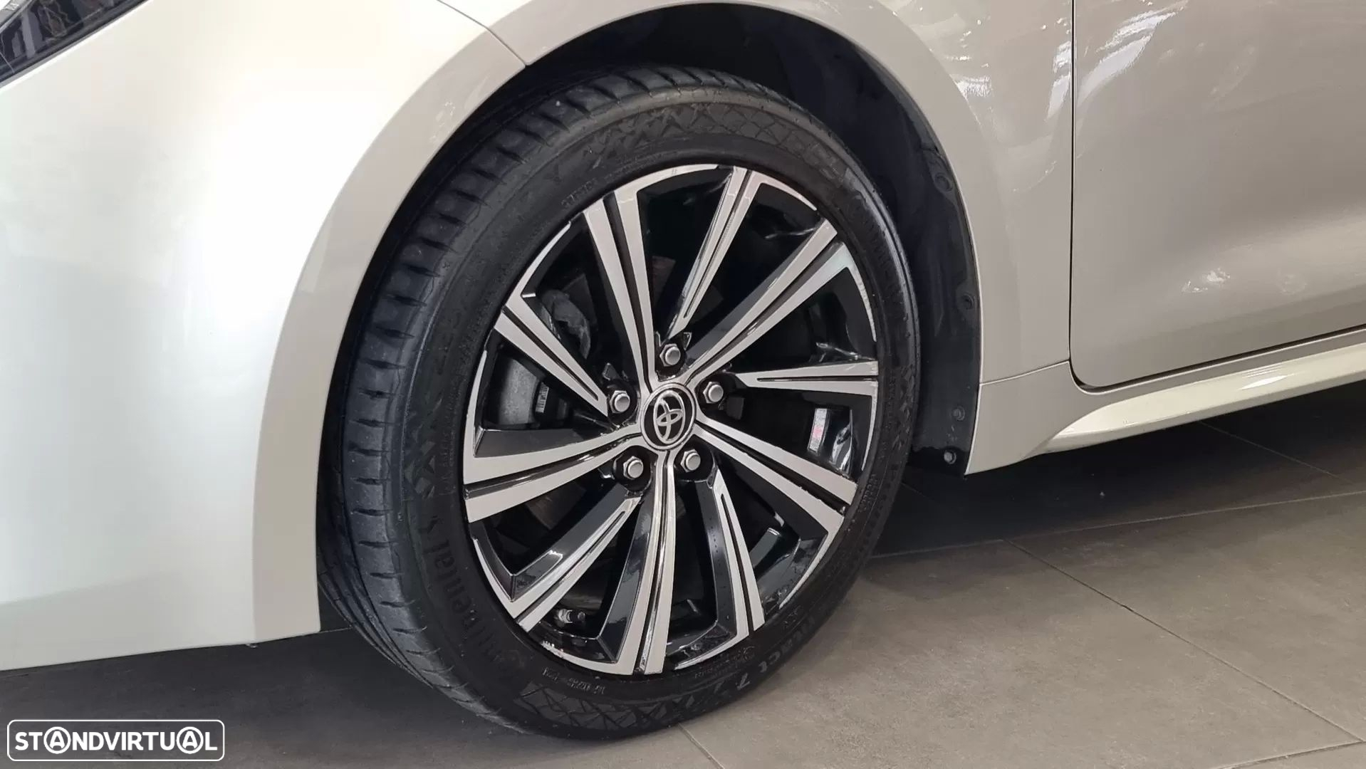 Toyota Corolla 1.2T Comfort+P.Sport - 12