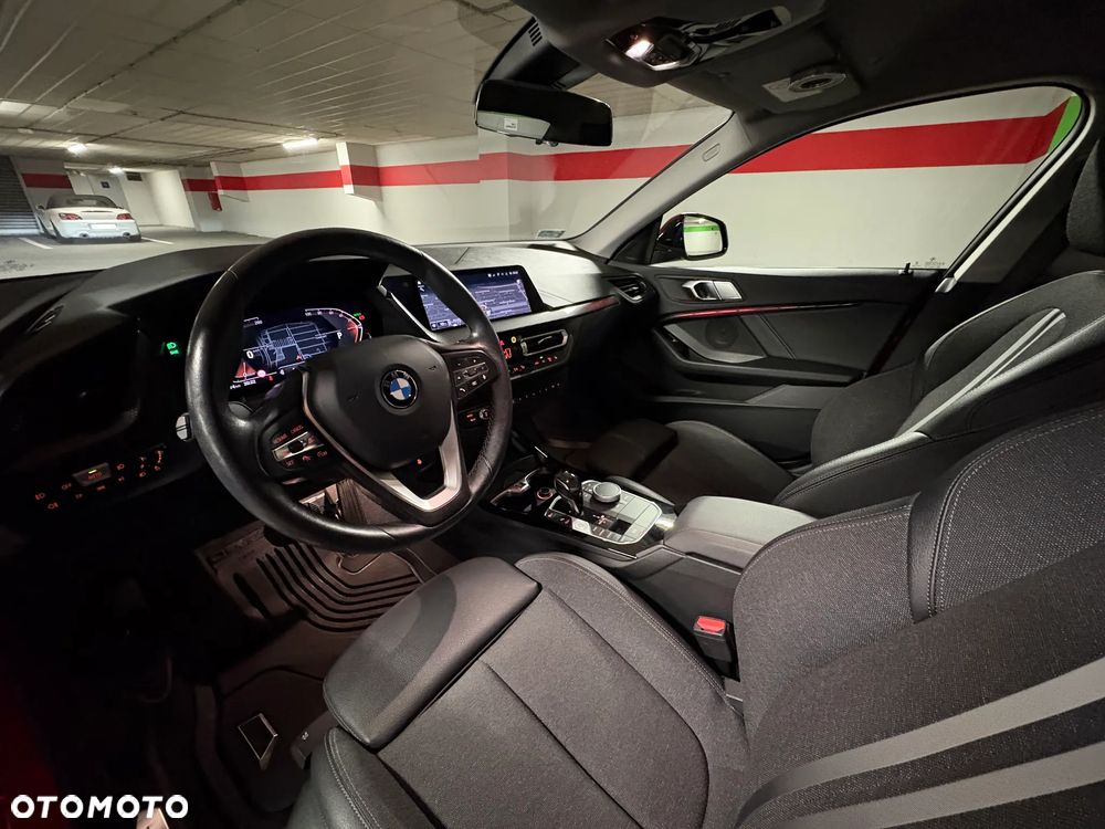 BMW Seria 2 218i Sport Line - 18