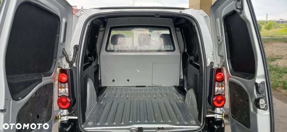 Peugeot Partner - 9