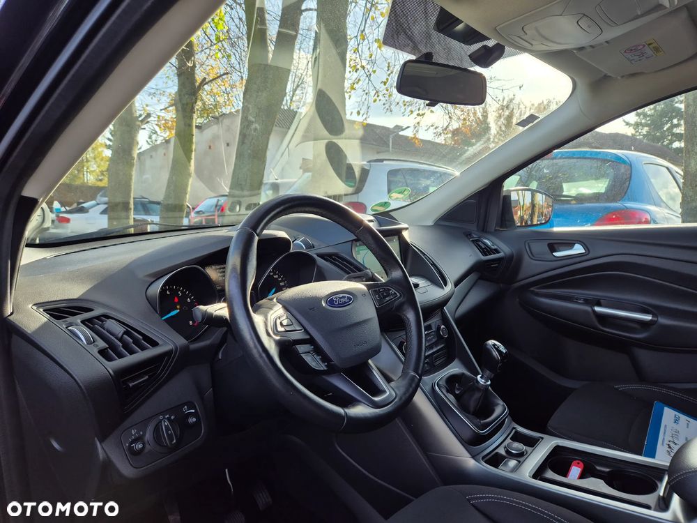 Ford Kuga 1.5 EcoBoost 2x4 Business Edition - 17