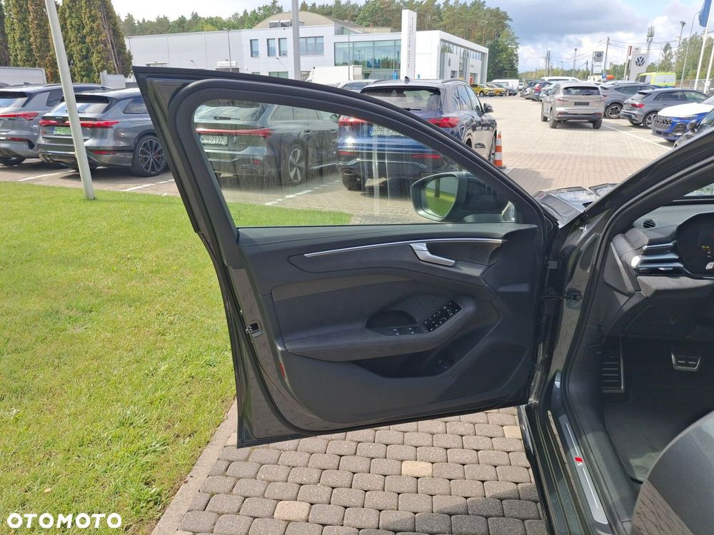 Audi A6 Avant - 25