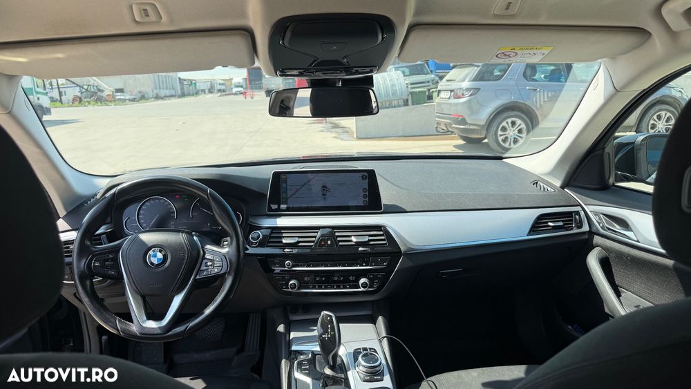 BMW Seria 5 520d xDrive Aut. - 15