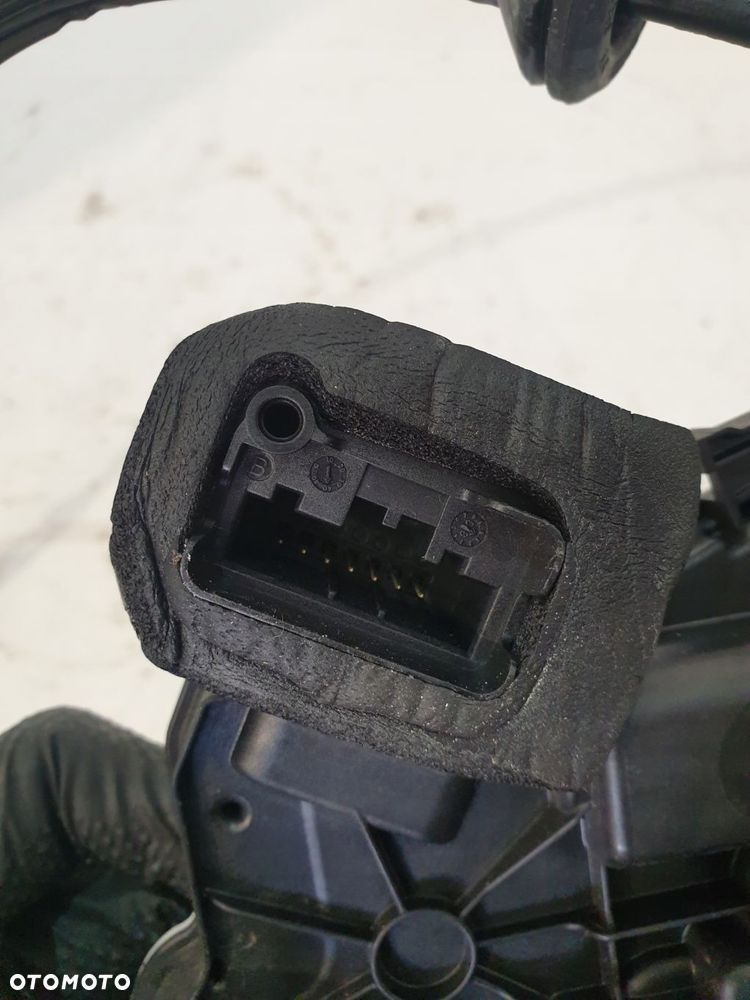 zamek drzwi lewy przód 5k1837015 golf vi 1.4tsi 08r - 4