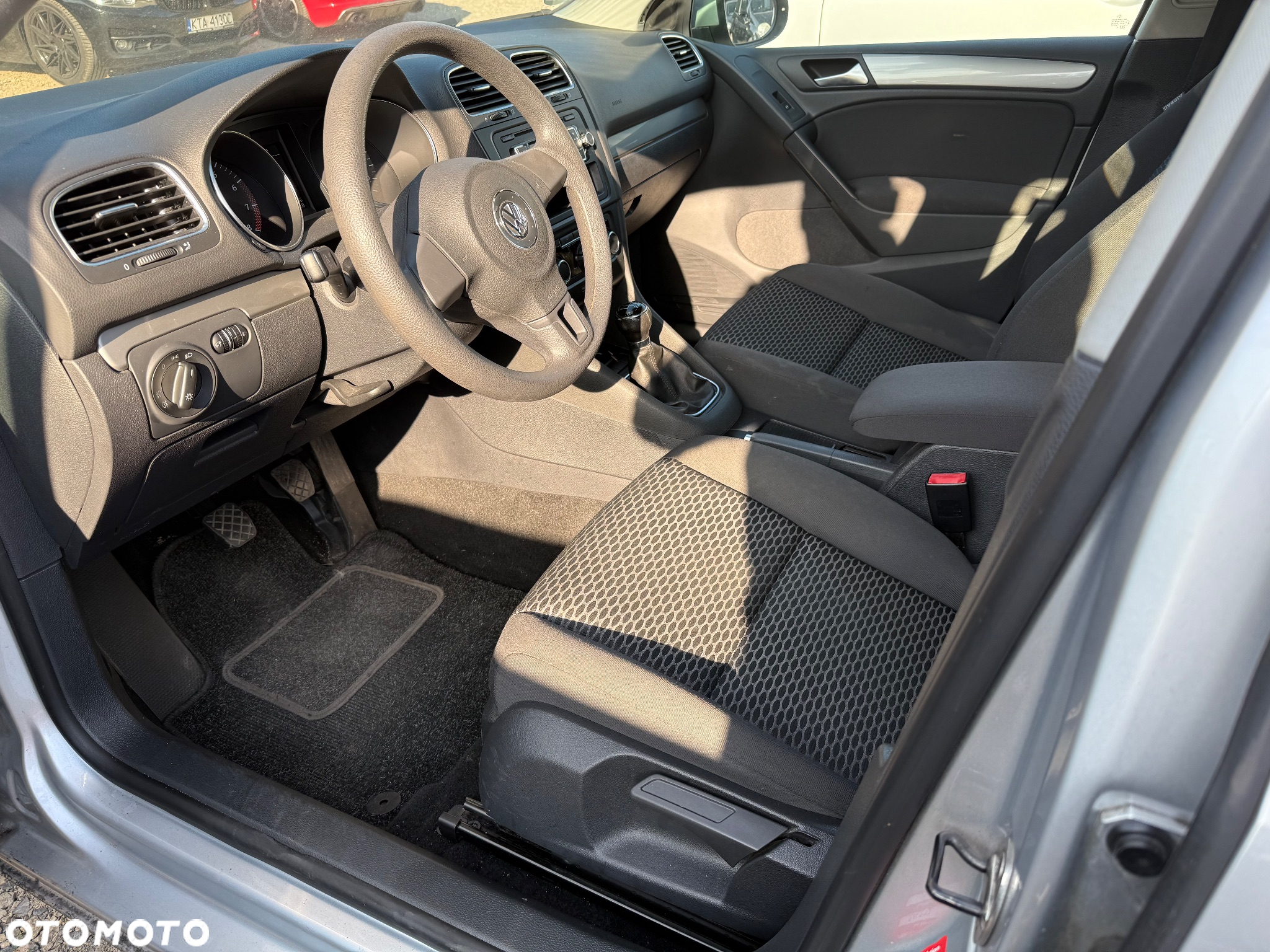 Volkswagen Golf 1.6 Trendline - 5