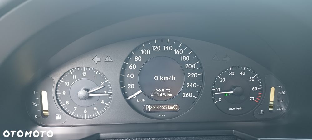 Mercedes-Benz Klasa E - 30