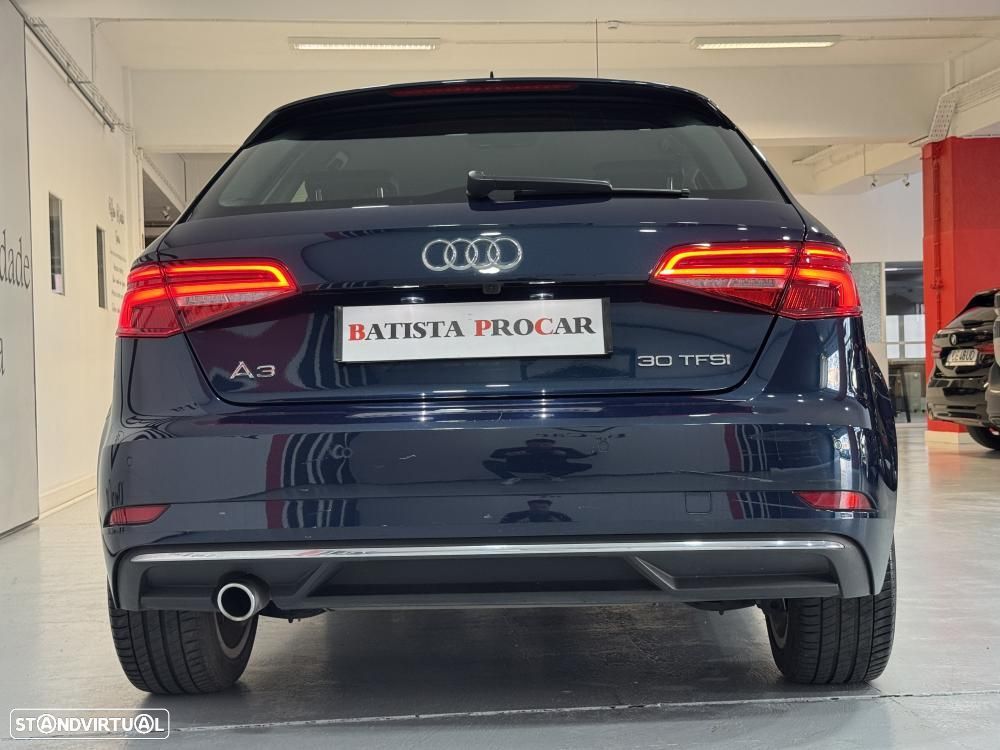 Audi A3 Sportback 30 TFSI Design - 16