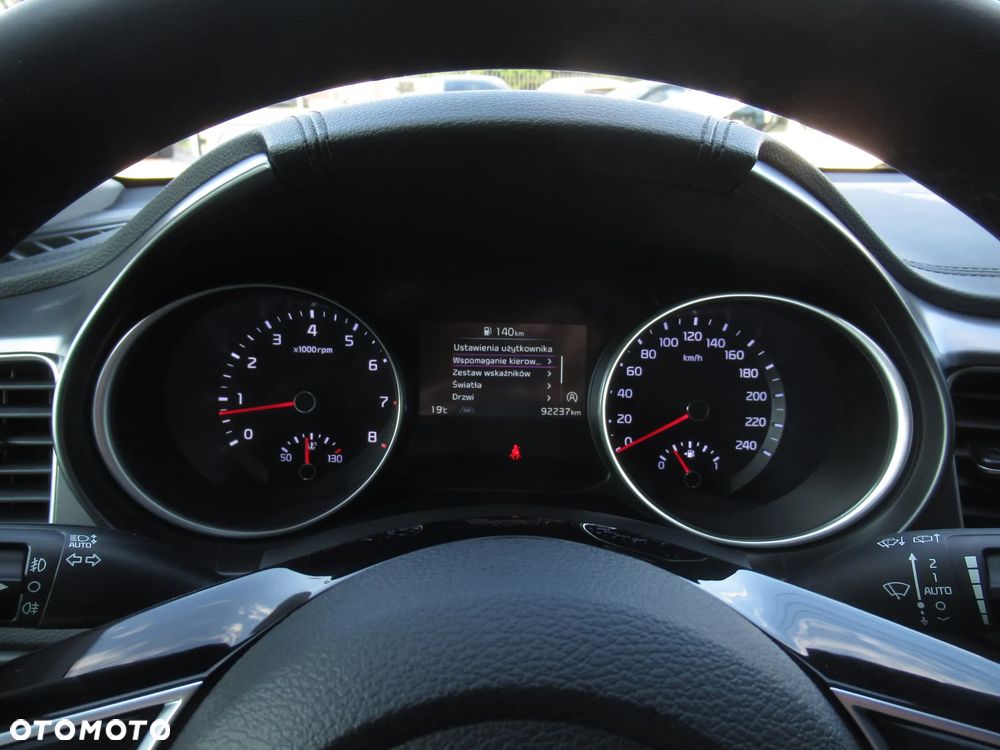 Kia Ceed 1.5 T-GDI M - 29