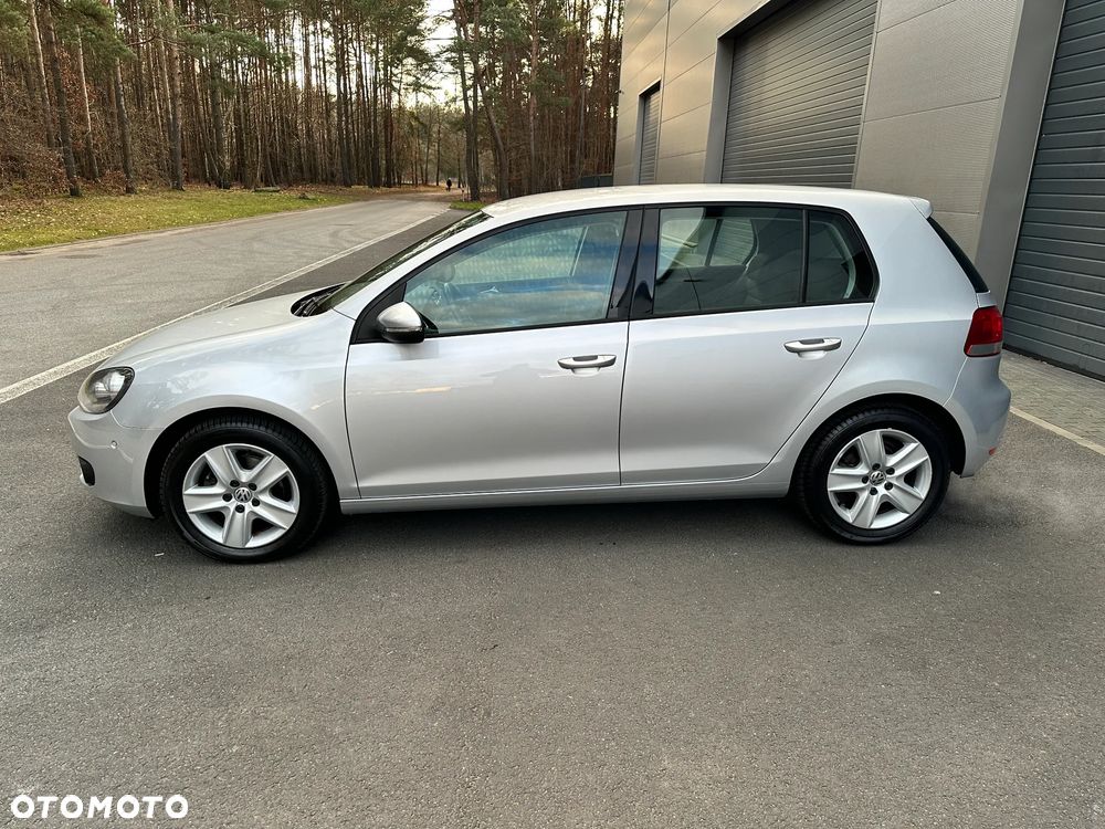 Volkswagen Golf 1.6 Edition - 6