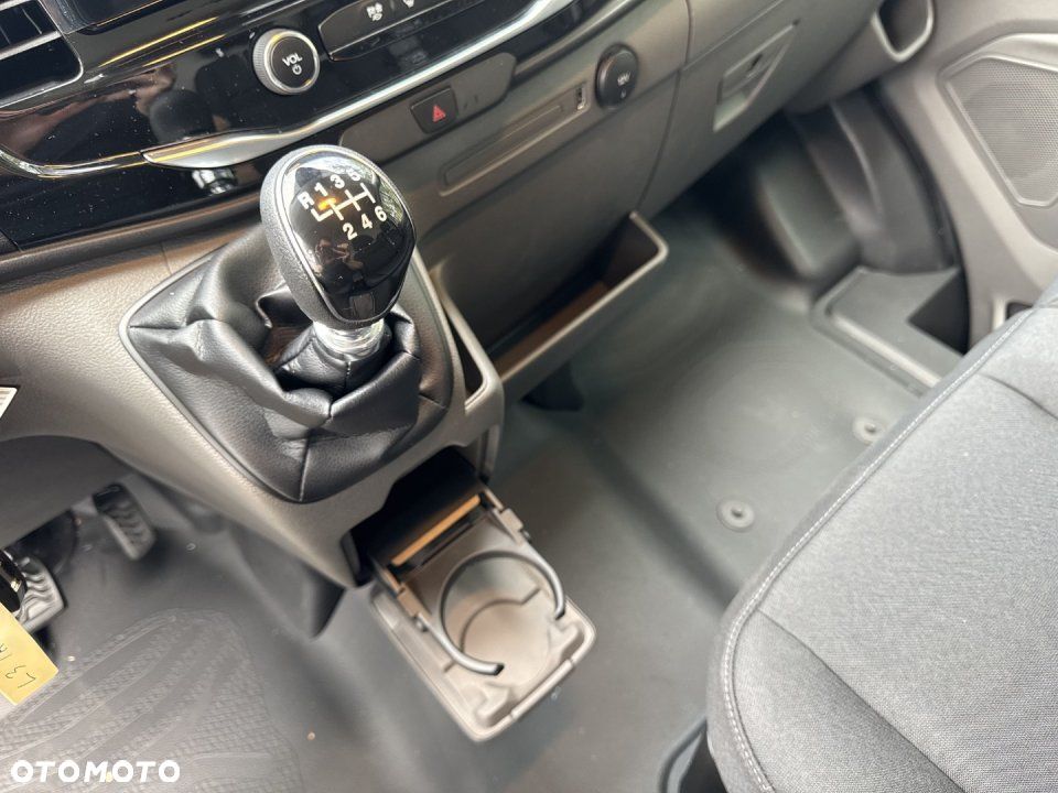 Ford Transit - 16