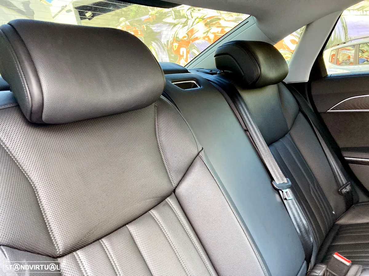 Audi A8 3.0 TDI V6 quattro Tiptronic - 31