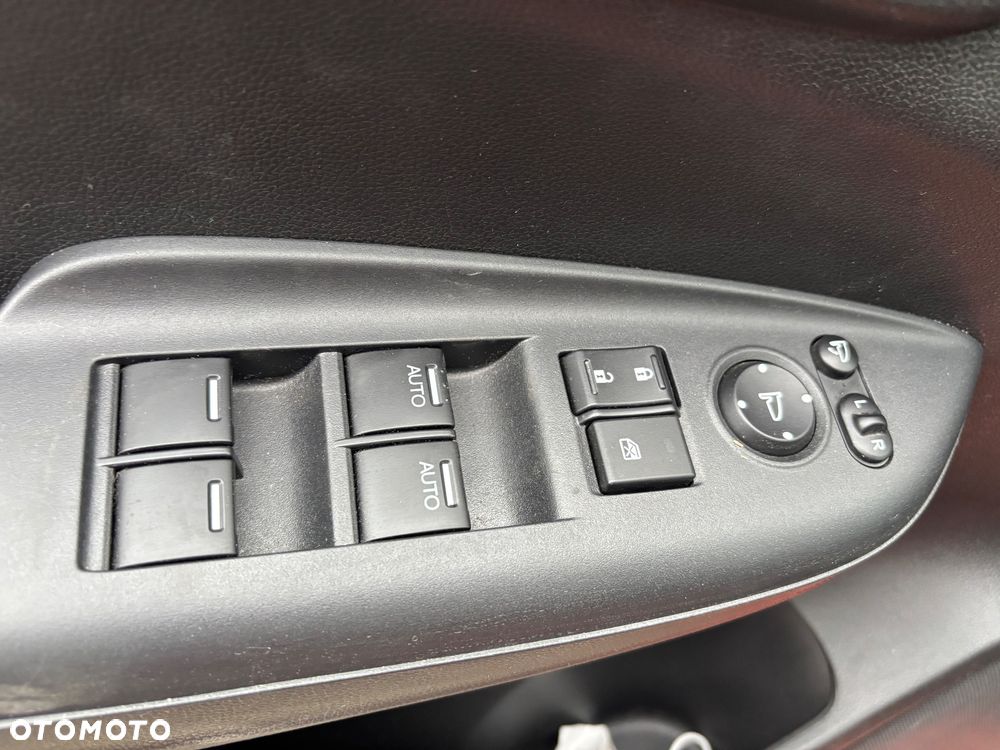 Honda Jazz 1.3 i-VTEC CVT Elegance - 26