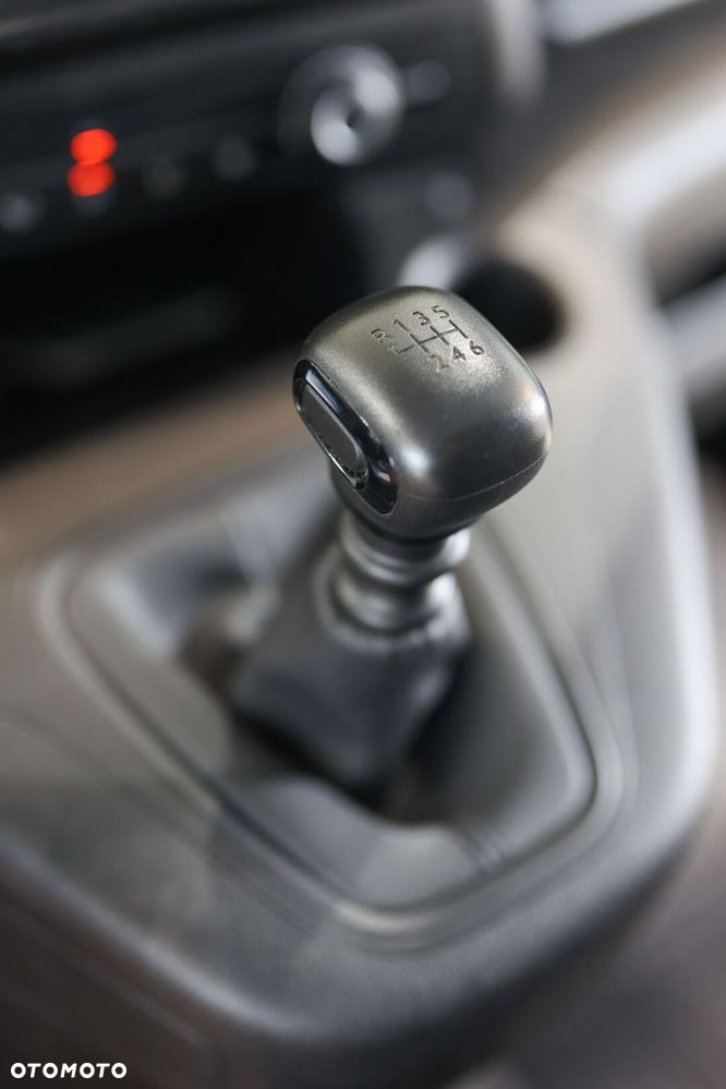 Toyota PROACE CITY - 25