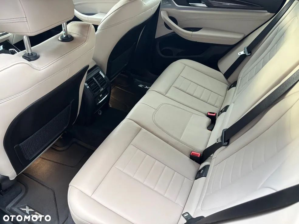 BMW X3 - 26
