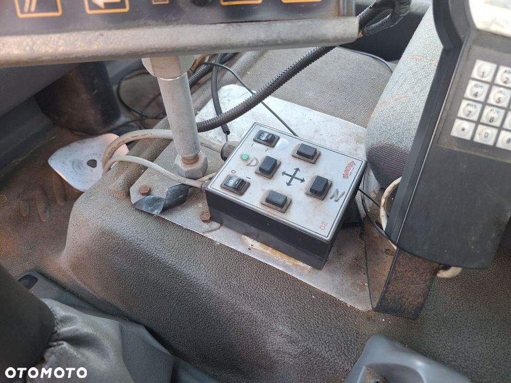 Renault Kerax 370.34 Dci 6X6 + Kobit Syko-7H + Korba - 30