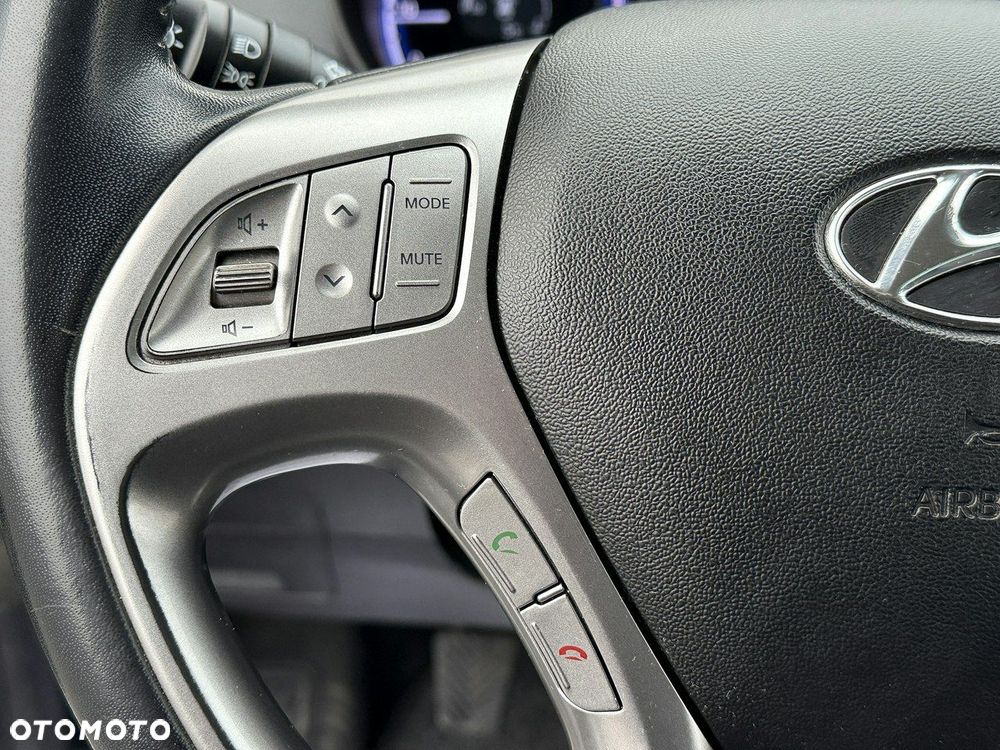 Hyundai ix35 2.0 Premium 2WD - 13