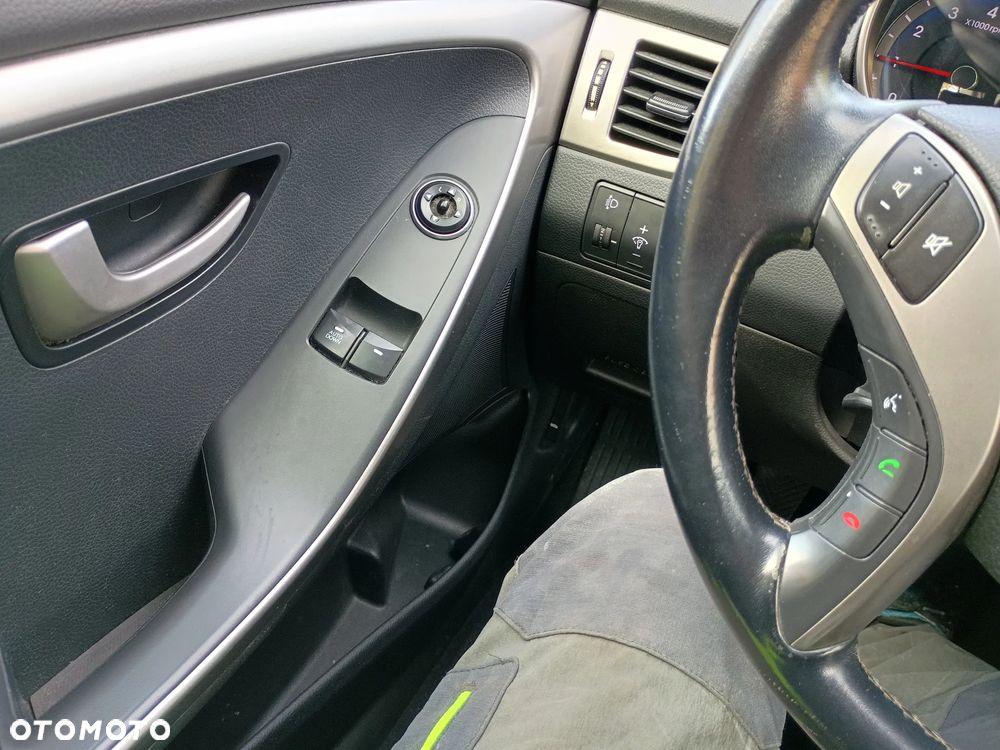 Hyundai i30 1.4 Comfort - 9