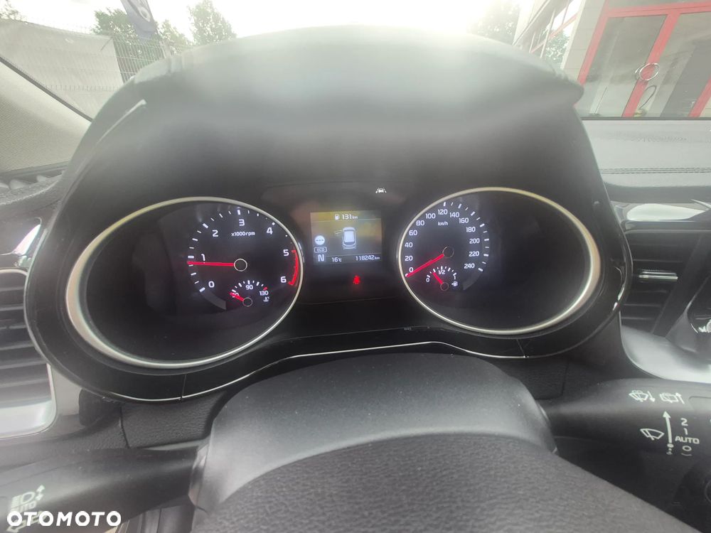 Kia Ceed 1.6 CRDi SCR L Business Line Plus - 18
