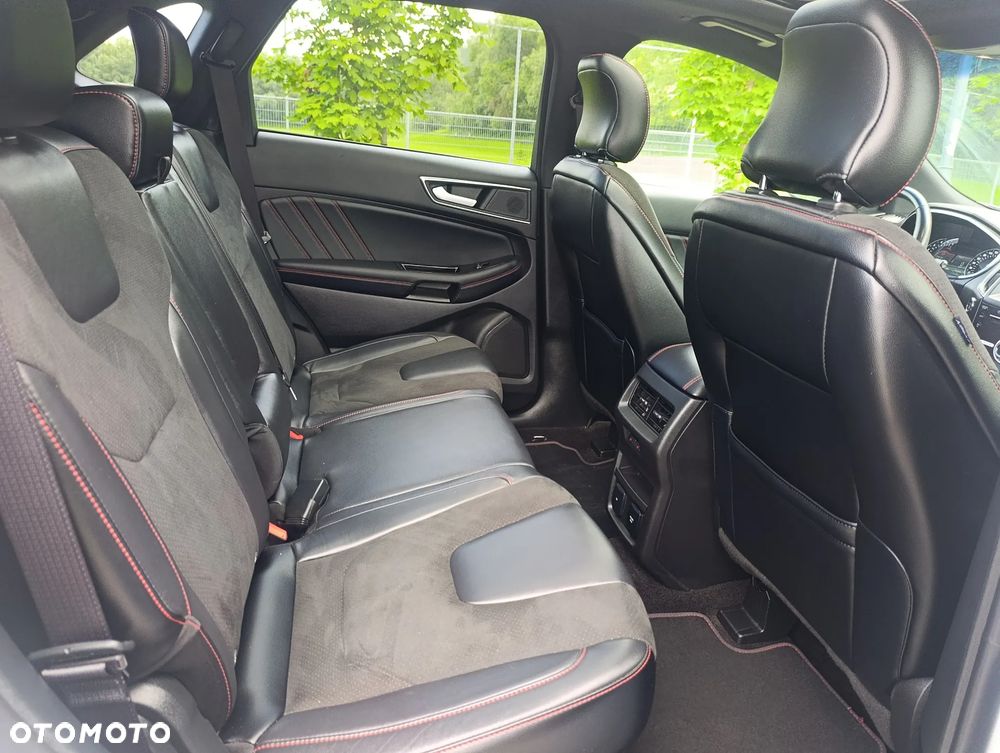 Ford Edge 2.0 EcoBlue Bi-Turbo 4x4 ST-LINE - 18