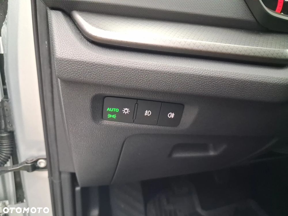 Skoda Octavia 1.5 TSI ACT Ambition - 11