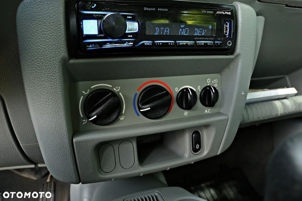 Renault Kangoo 1.2 16V Edition - 32