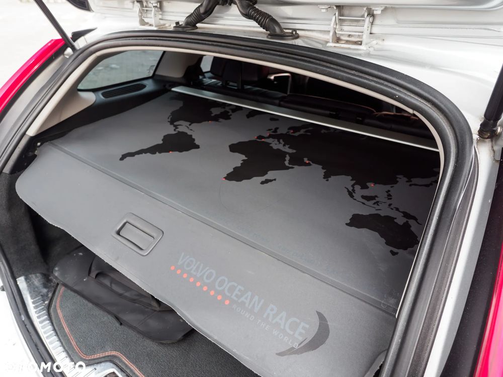 Volvo V60 D3 Drive-E Ocean Race - 7