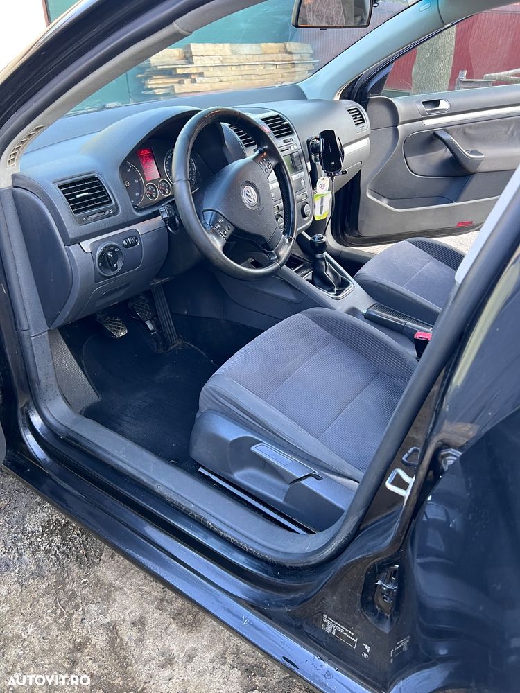 Volkswagen Jetta 1.9 TDI Comfortline - 10