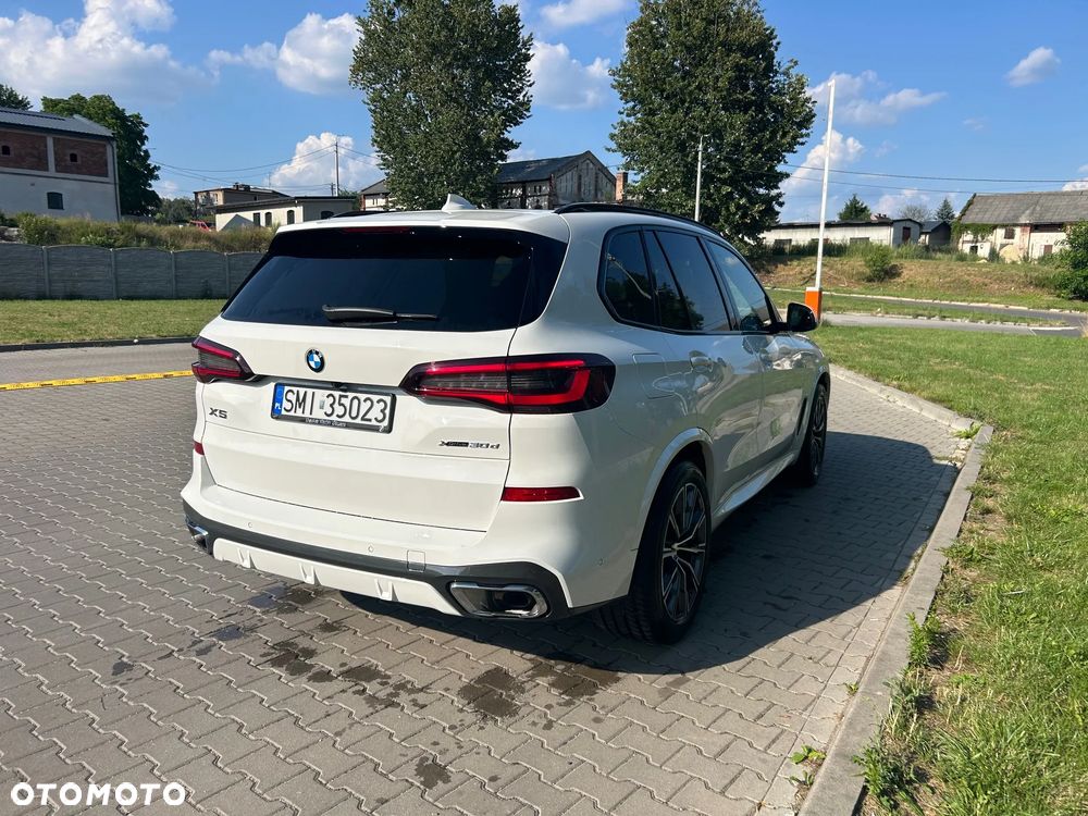 BMW X5 xDrive30d mHEV sport - 3