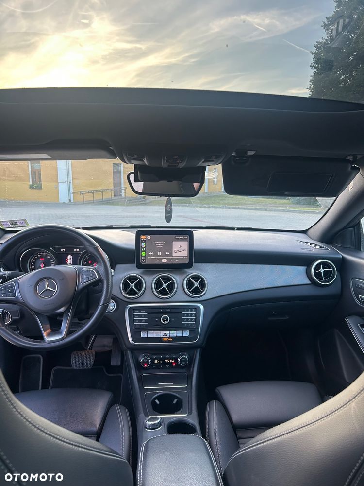 Mercedes-Benz CLA 250 4-Matic - 6