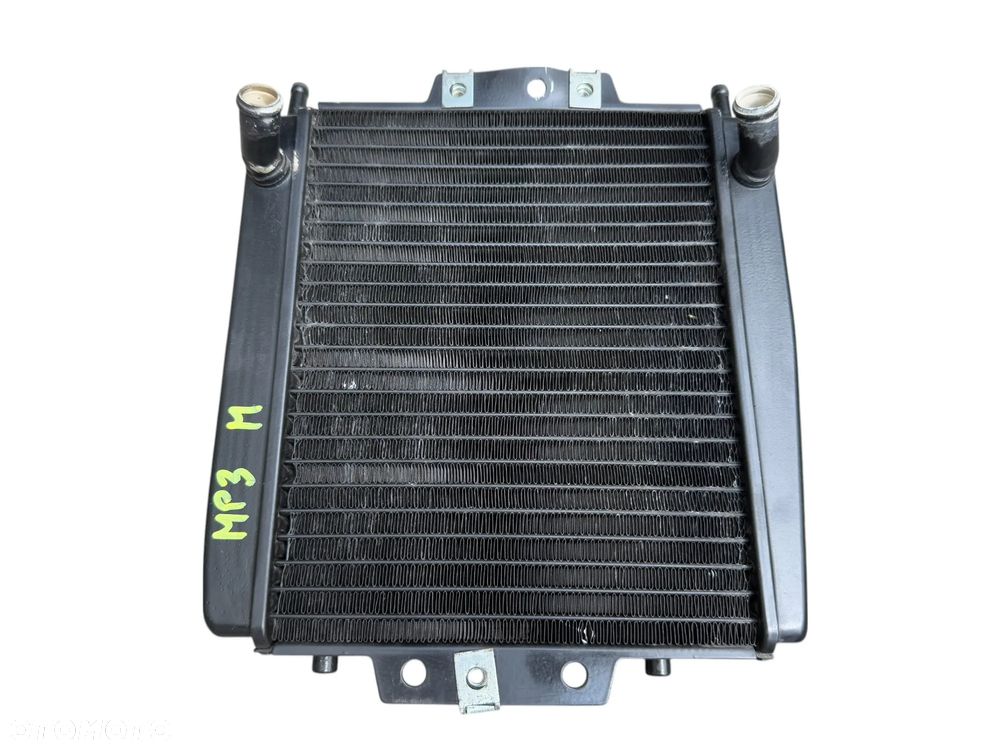 Chłodnica  Piaggio MP3 125/250/400  07-13r - 1