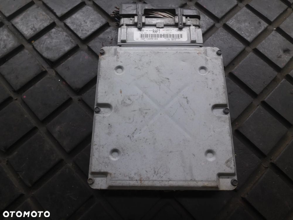 STEROWNIK SILNIKA FORD XS6F-12A650-AKA FORD FIESTA 1.3 - 1