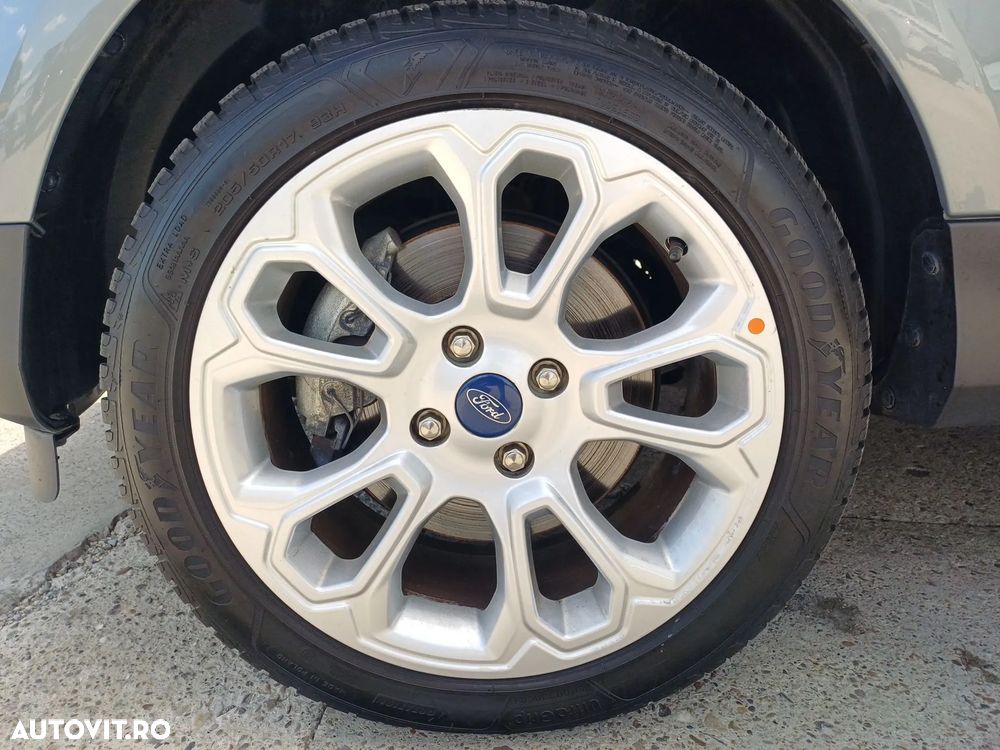 Ford EcoSport 1.0 EcoBoost Titanium - 28